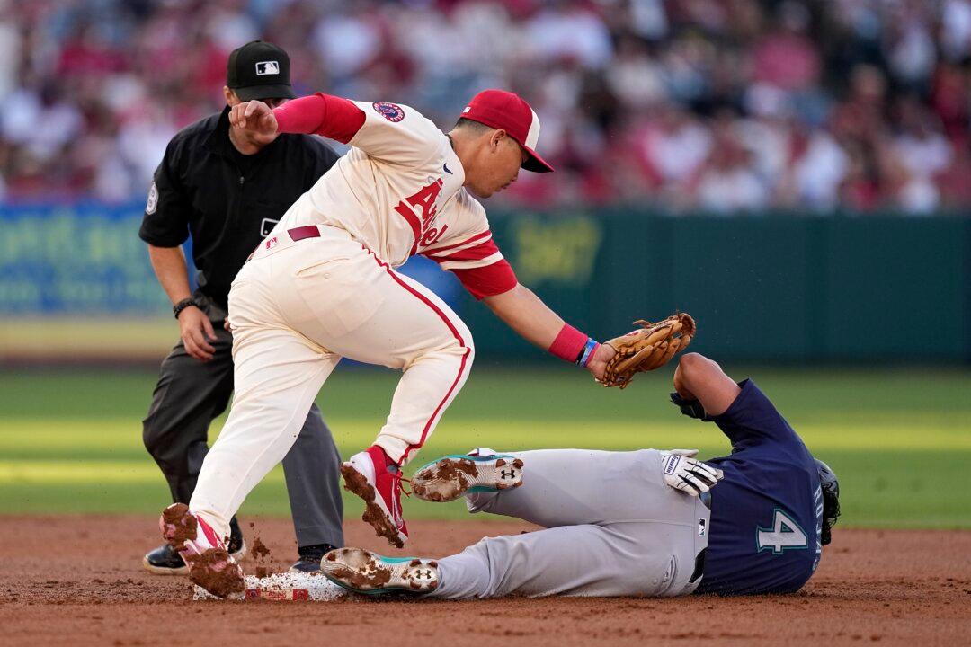 Moncada And Soriano's Strong Performances Secure Angels' 1-0 Victory Over White Sox Moncada And Soriano's Strong Performances Secure Angels' 1-0 Victory Over White Sox