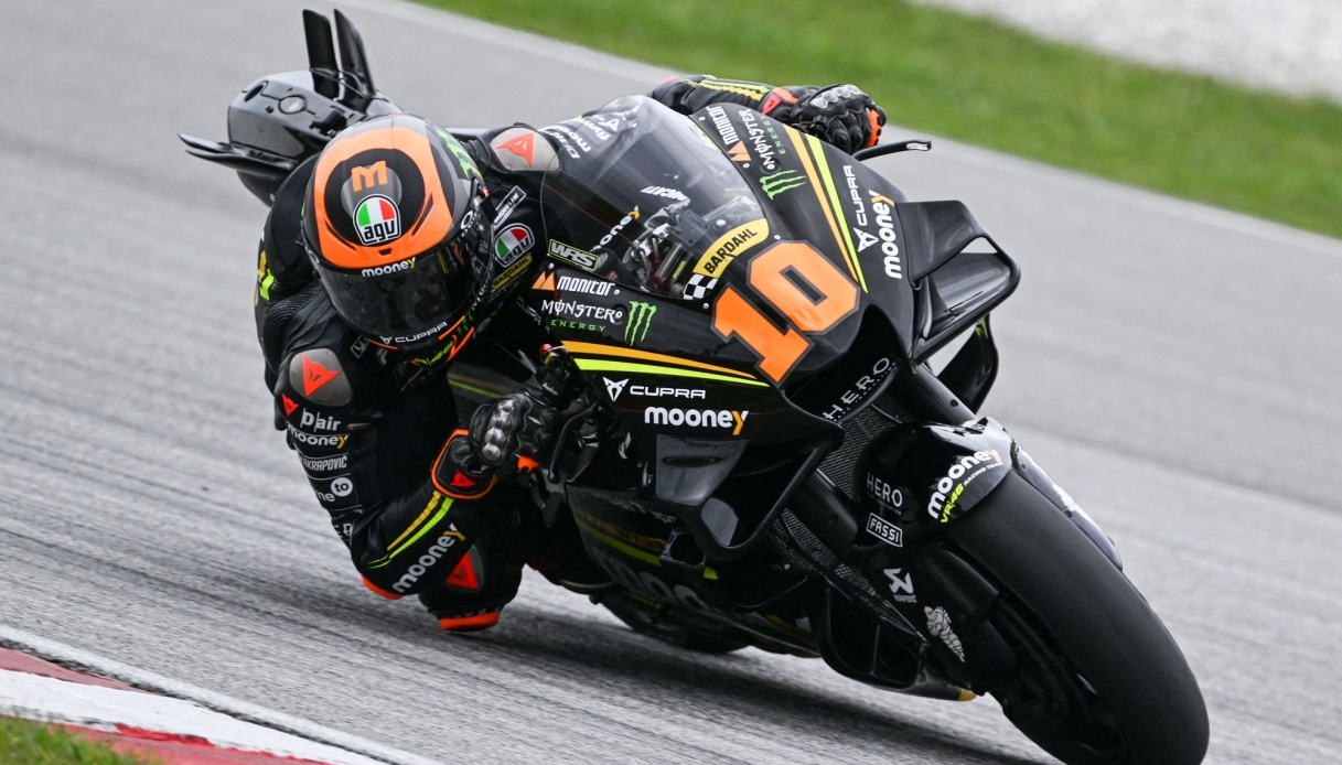MotoGP Rider Luca Marini Suffers Heavy Crash During Suzuka Test MotoGP Rider Luca Marini Suffers Heavy Crash During Suzuka Test