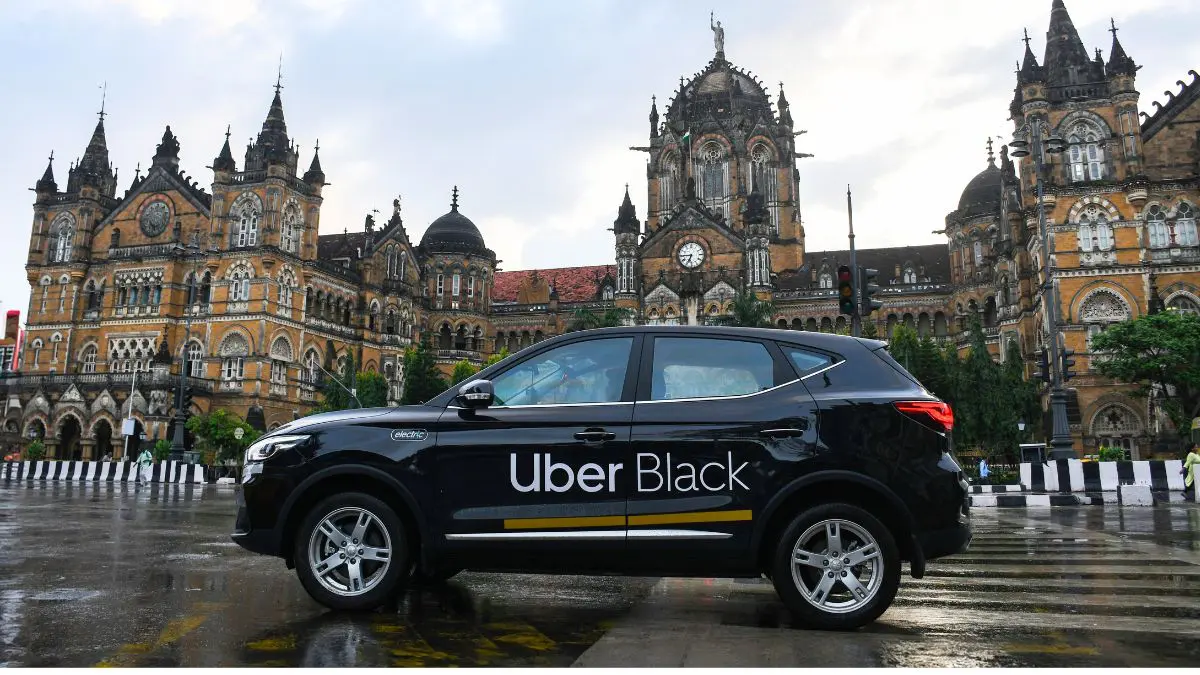 Mumbai Uber: How To Book A Ride With Your Pet Mumbai Uber: How To Book A Ride With Your Pet