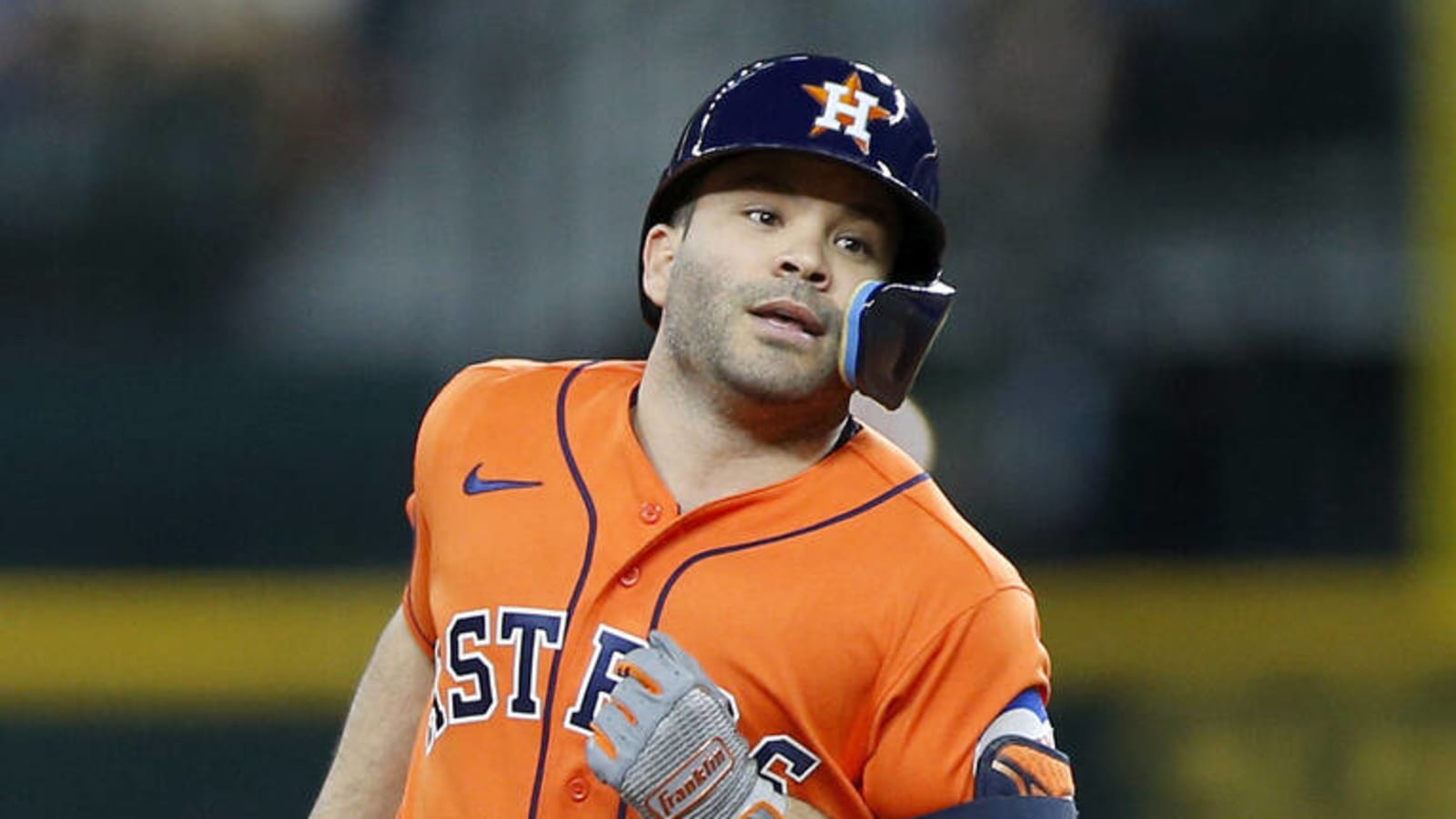 Muncy Breaks Long Slump: First Home Run Of 2025 Muncy Breaks Long Slump: First Home Run Of 2025