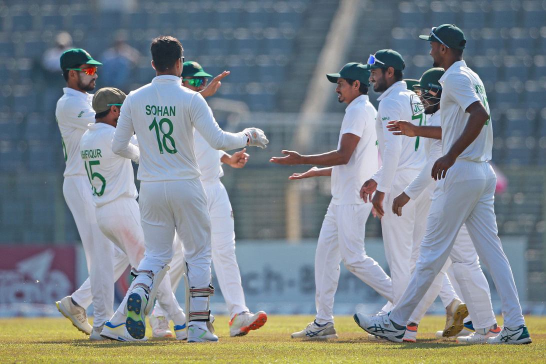 Muzarabani's Nine-Wicket Haul: Zimbabwe Celebrate Historic First Test Win Over Bangladesh Muzarabani's Nine-Wicket Haul: Zimbabwe Celebrate Historic First Test Win Over Bangladesh