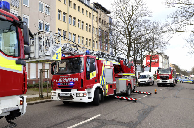 Nach Wohnungsbrand: Feuerwehr Entdeckt Leichen In Bad Gottleuba-Berggießhübel Nach Wohnungsbrand: Feuerwehr Entdeckt Leichen In Bad Gottleuba-Berggießhübel