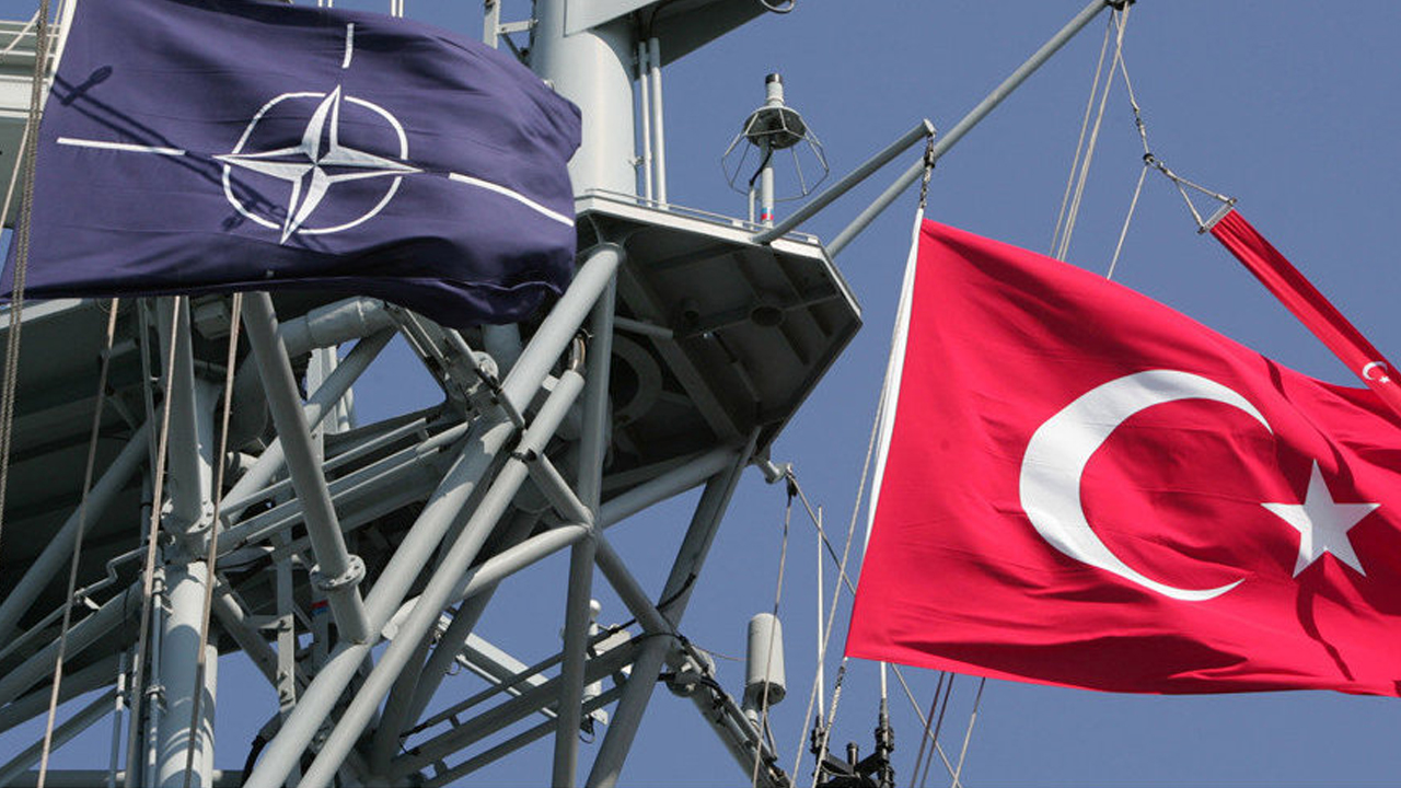 NATO'nun Türkiye Ve İtalya'ya Verdiği Ortak Görev NATO'nun Türkiye Ve İtalya'ya Verdiği Ortak Görev