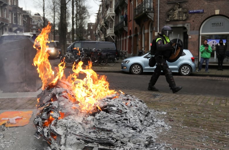 Netherlands Extends Border Checks Despite Fewer Arrests And Asylum Claims
