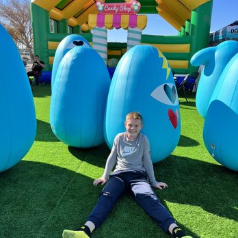 New Indoor Bounce Park Opens In Mesa, Arizona: FUNBOX New Indoor Bounce Park Opens In Mesa, Arizona: FUNBOX