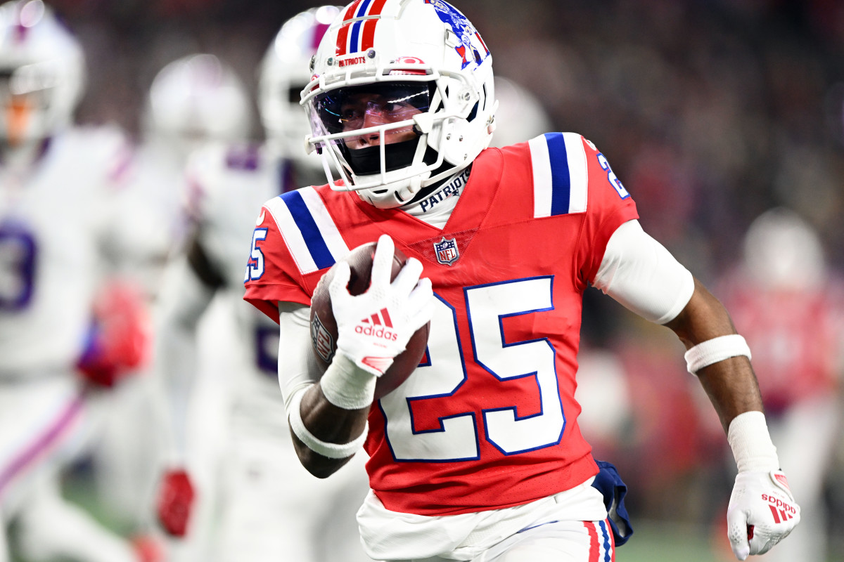 NFL Analyst's Bold Prediction: Patriots' Post-2025 Draft Identity NFL Analyst's Bold Prediction: Patriots' Post-2025 Draft Identity