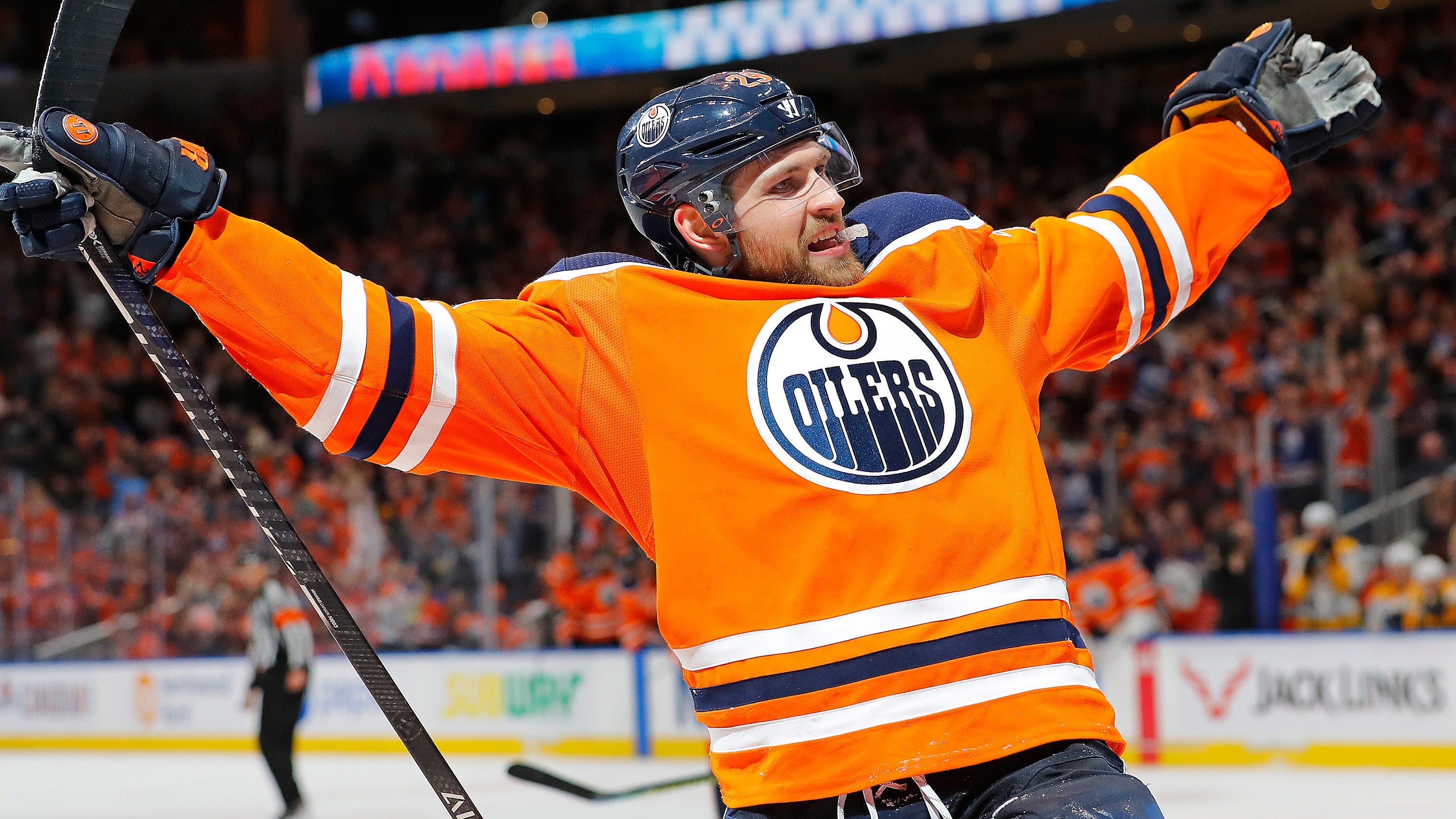 NHL Hart Trophy: Draisaitl, Hellebuyck, And Kucherov In The Final Race NHL Hart Trophy: Draisaitl, Hellebuyck, And Kucherov In The Final Race