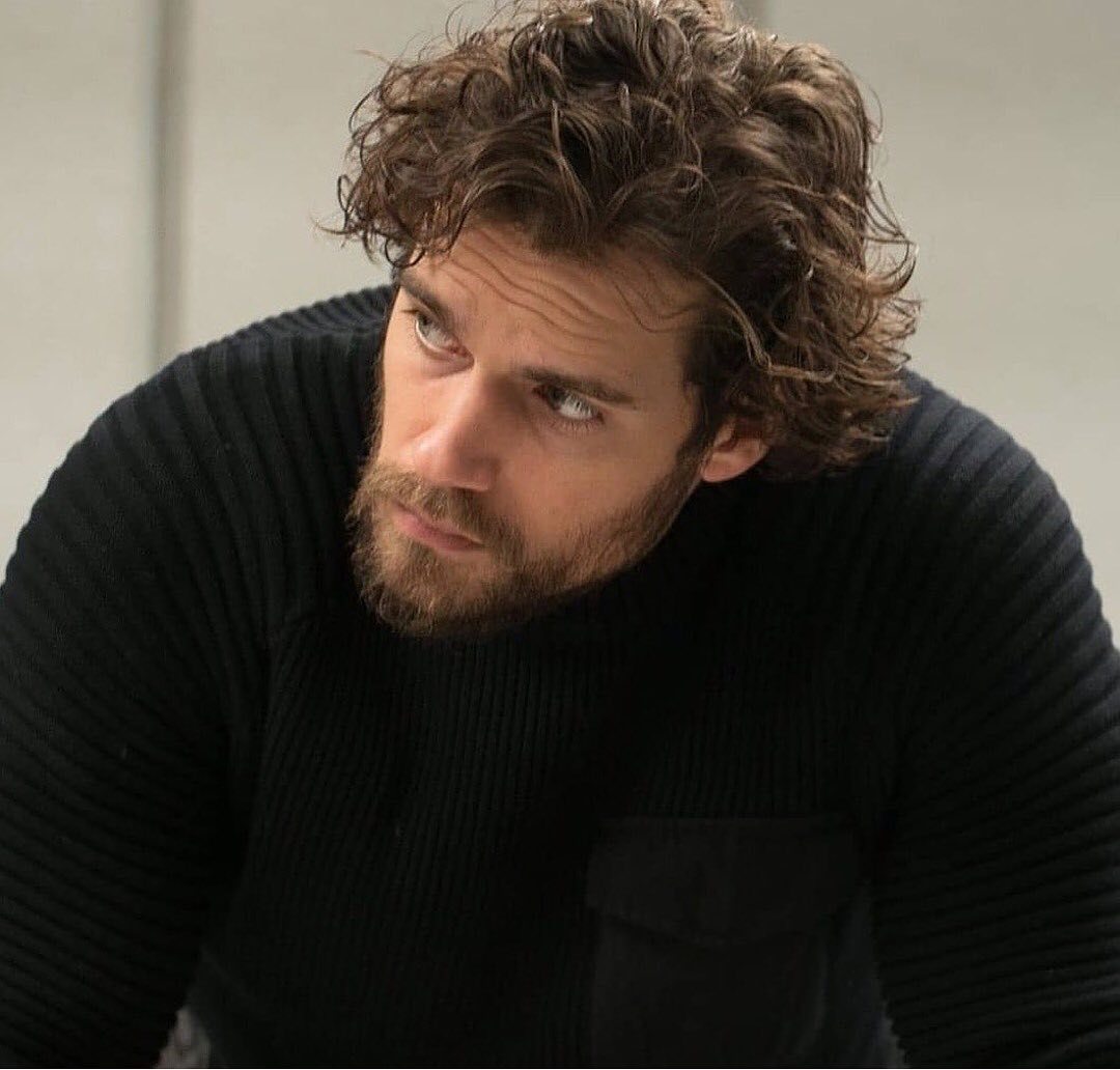 Night Hunter: Henry Cavill's Action Thriller Finds Unexpected Success Night Hunter: Henry Cavill's Action Thriller Finds Unexpected Success