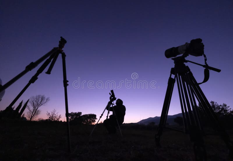 Night Hunter: Strategies For Observing And Photographing Night Wildlife Night Hunter: Strategies For Observing And Photographing Night Wildlife