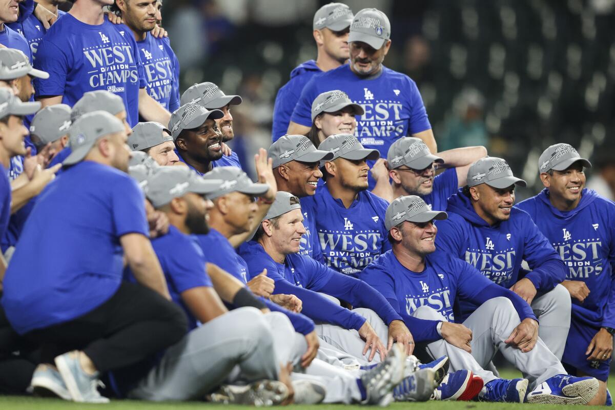 NL West Update: Arráez Injury, Dodgers Dominance, Diamondbacks' Surge NL West Update: Arráez Injury, Dodgers Dominance, Diamondbacks' Surge