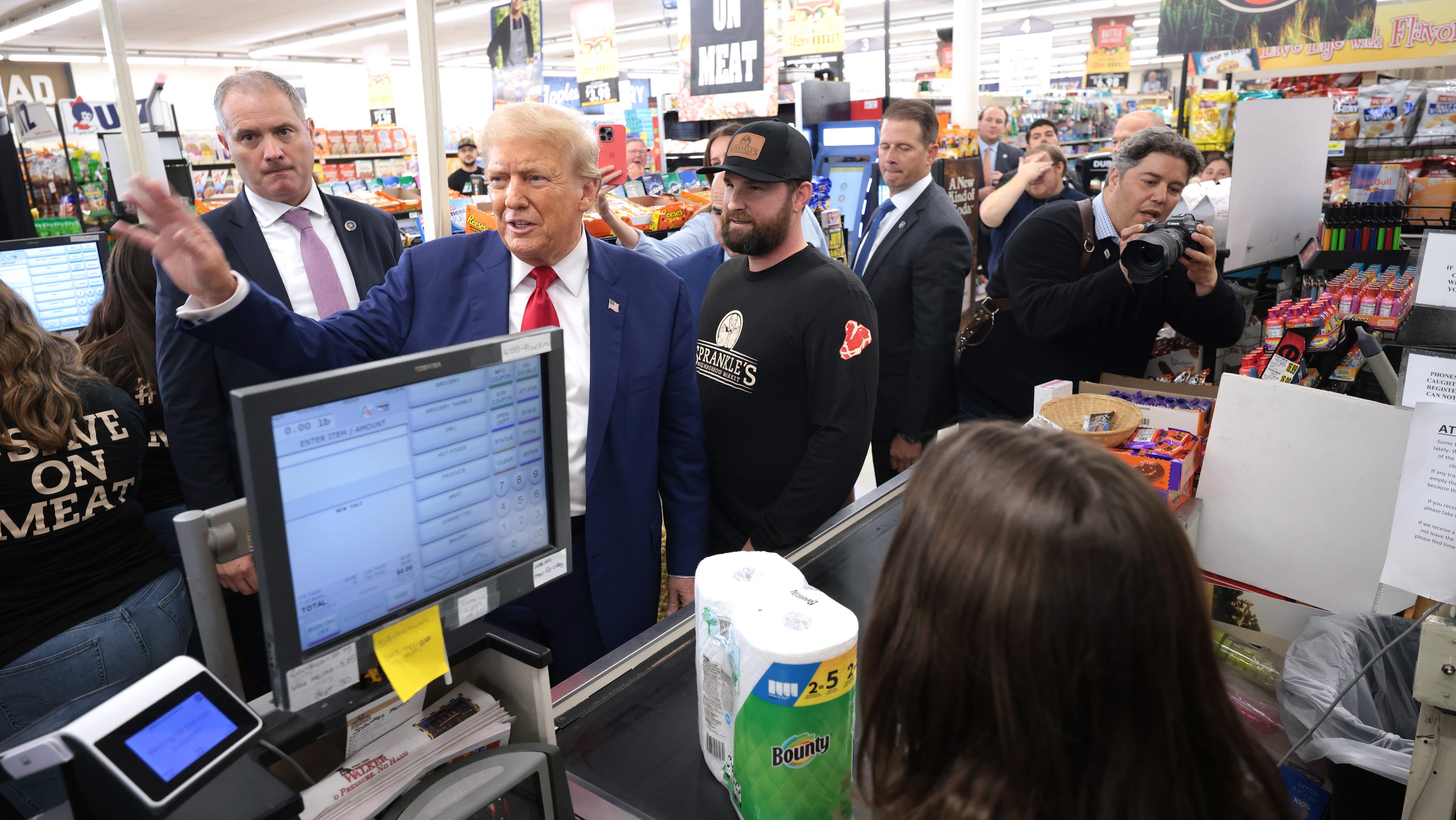 No Trump Tariff Support From Buffett: All Reports Are False No Trump Tariff Support From Buffett: All Reports Are False