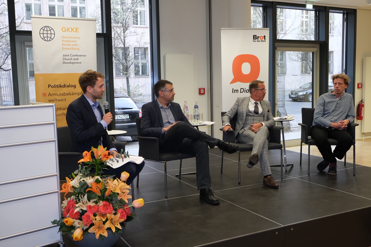 NRW-Universitäten: Urteil Im Fall Der Notenmanipulation – Haftstrafen Verhängt NRW-Universitäten: Urteil Im Fall Der Notenmanipulation – Haftstrafen Verhängt