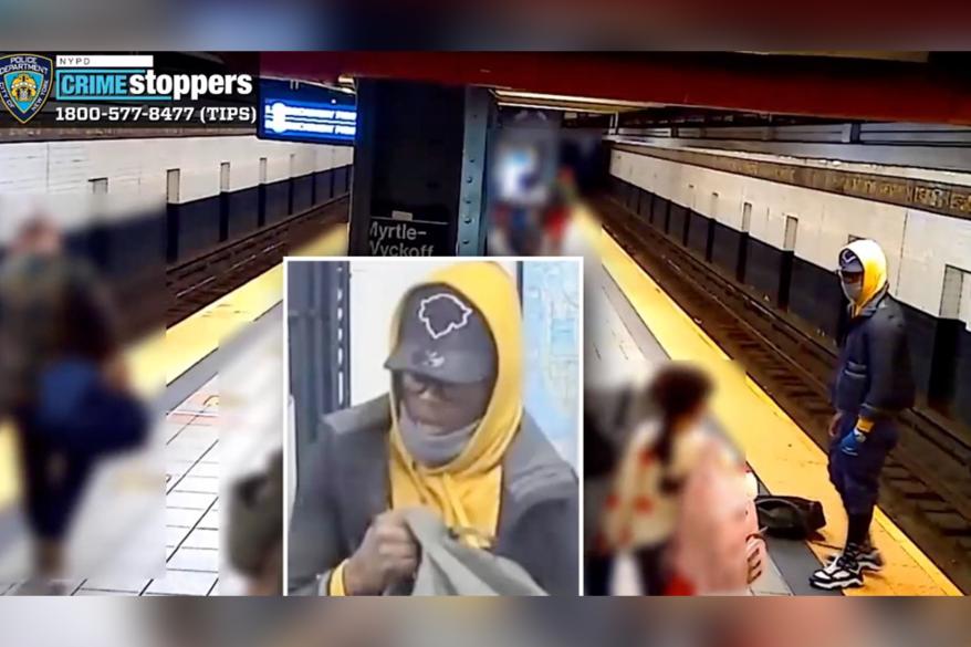 NYC Subway Attack: Man Stabbed At Brooklyn Bridge-City Hall Station NYC Subway Attack: Man Stabbed At Brooklyn Bridge-City Hall Station