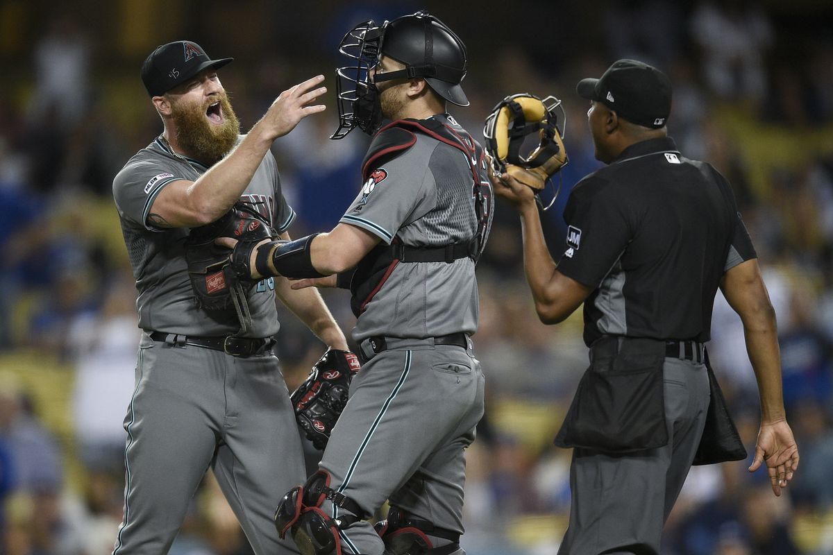 Ohtani's Late-Game Power Delivers Dodgers Win Over Diamondbacks Ohtani's Late-Game Power Delivers Dodgers Win Over Diamondbacks