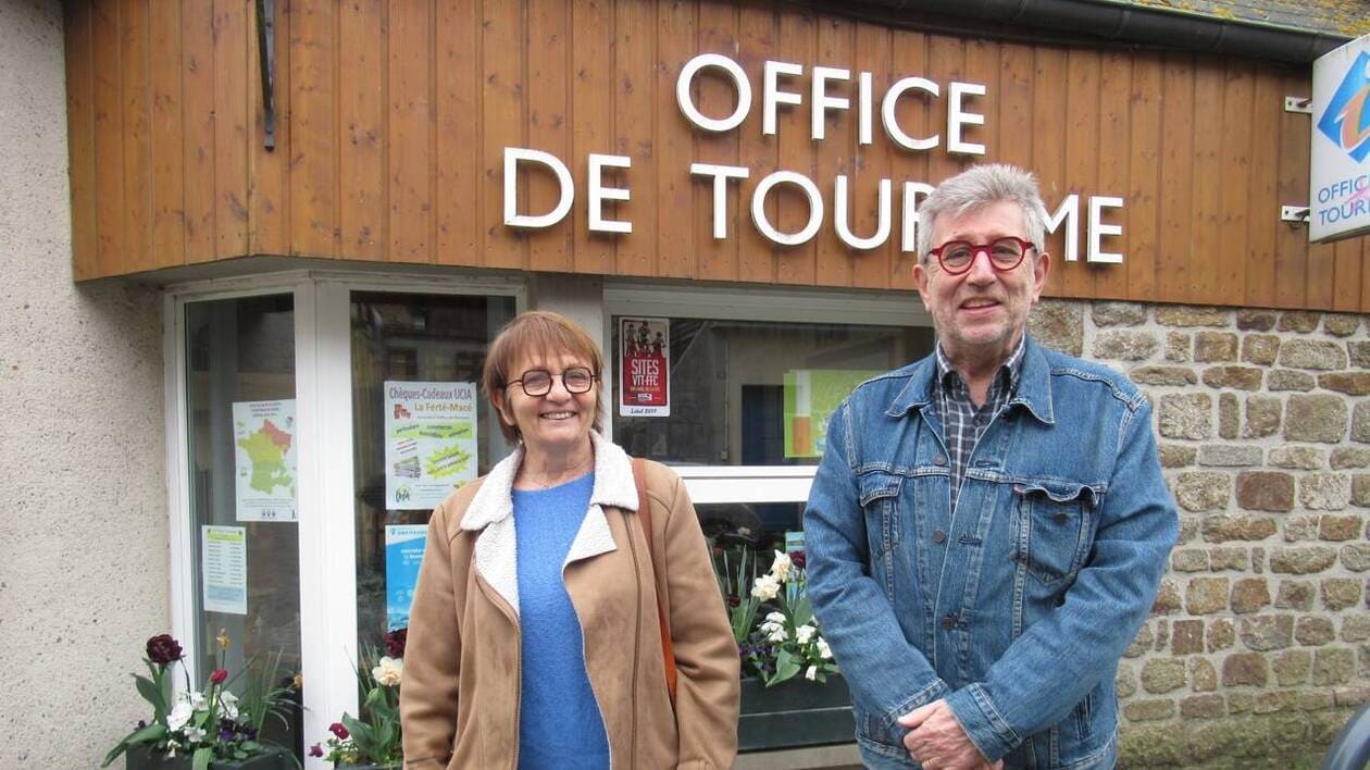 On N'est Pas Stressé : Trois Jeunes Du Bocage Ornais Sur 8000 Km On N'est Pas Stressé : Trois Jeunes Du Bocage Ornais Sur 8000 Km