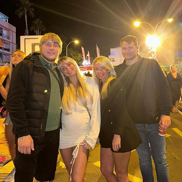Paddy Pimblett's Weight: 40lb Gain After UFC 314 Fight Paddy Pimblett's Weight: 40lb Gain After UFC 314 Fight