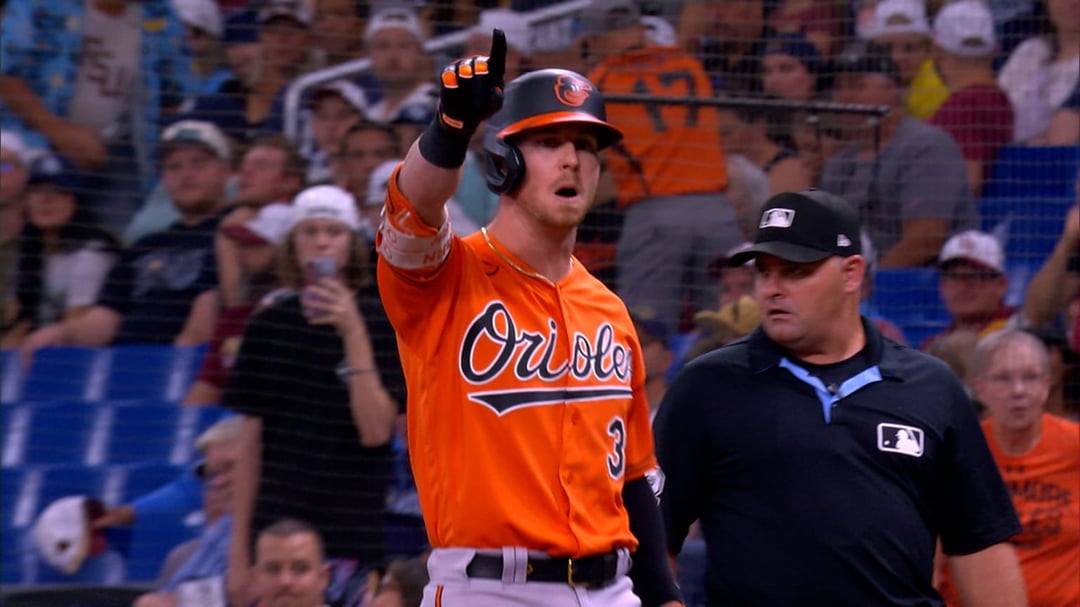 Padres Edge Braves 1-0: Gurriel's Clutch Pinch-Hit RBI Single