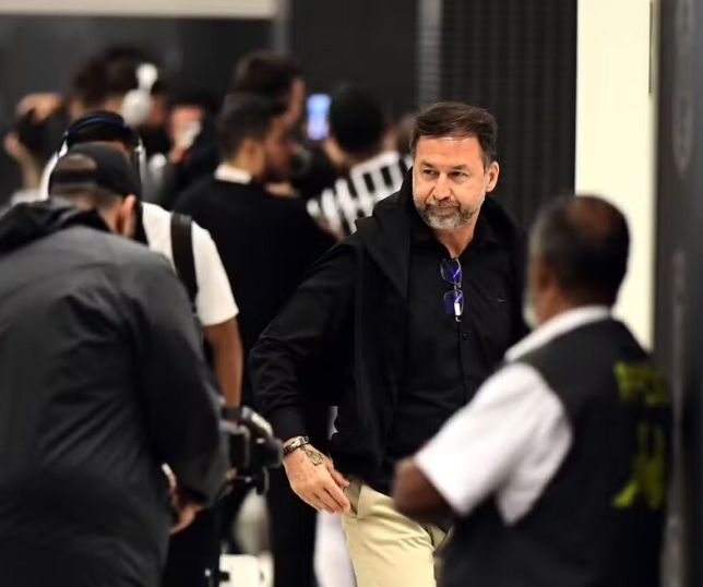 Parceria Encerrada: Bastidores Da Saída Da Empresa De Fred Luz Do Corinthians Parceria Encerrada: Bastidores Da Saída Da Empresa De Fred Luz Do Corinthians