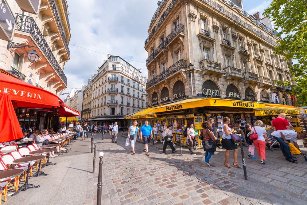 Paris Neighborhoods: Choosing The Right Area For Your Trip Paris Neighborhoods: Choosing The Right Area For Your Trip