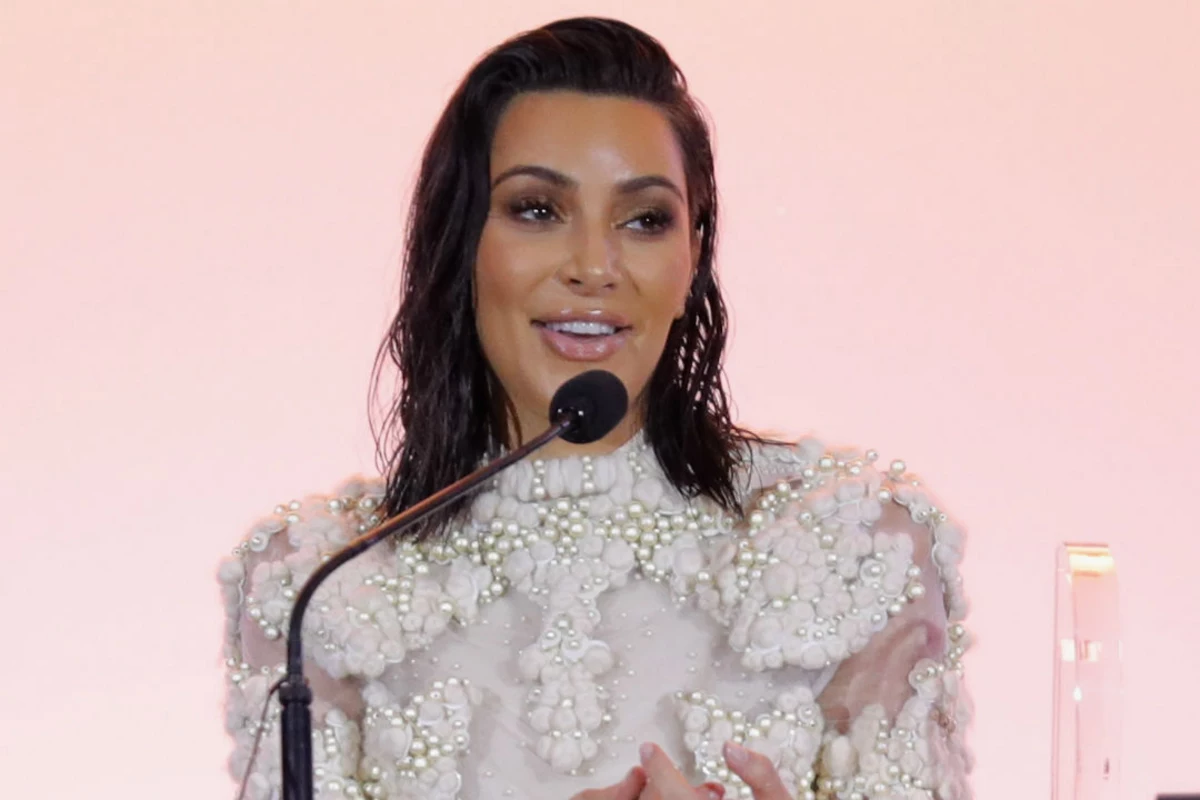 Paris Robbery: Kim Kardashian Details Near-Death Experience Paris Robbery: Kim Kardashian Details Near-Death Experience