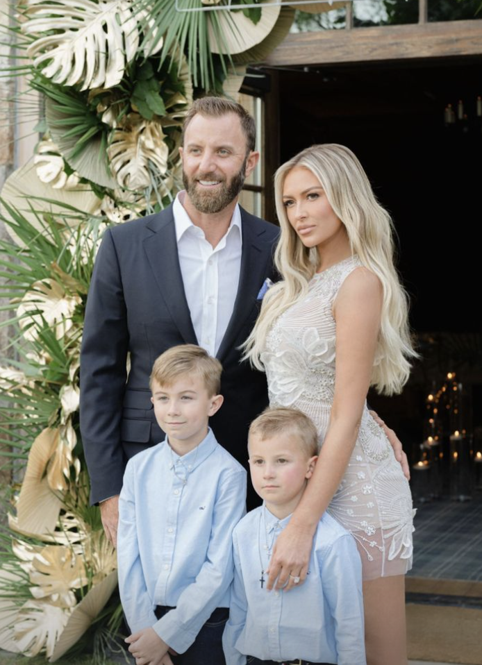 Paulina Gretzky's Sopranos-Inspired Leopard Dress: A Look At The Photos Paulina Gretzky's Sopranos-Inspired Leopard Dress: A Look At The Photos