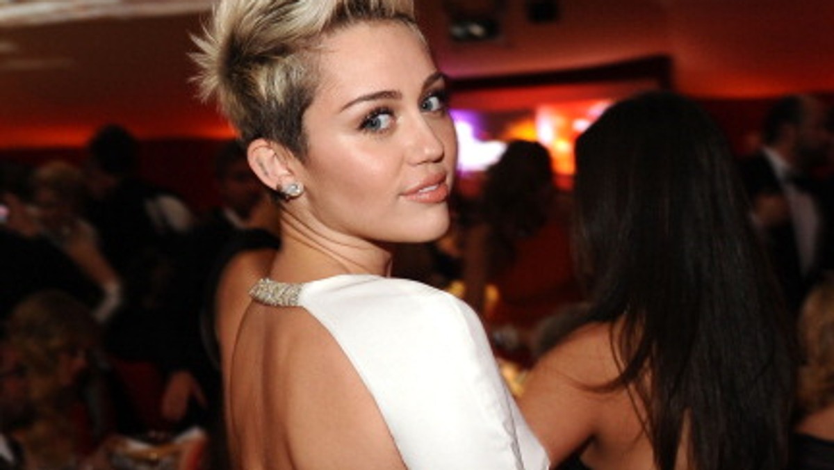 Pierwszy Singiel Miley Cyrus Z Nowej Płyty: Pierwszy Singiel Miley Cyrus Z Nowej Płyty: