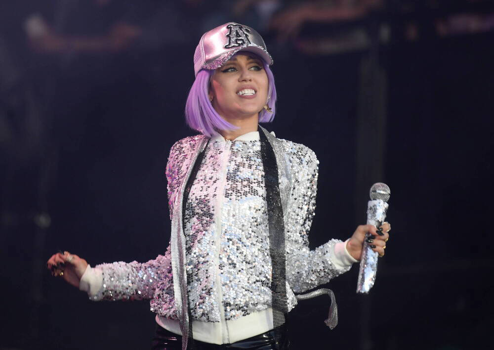 Pierwszy Singiel Miley Cyrus Z Nowej Płyty: Pierwszy Singiel Miley Cyrus Z Nowej Płyty: