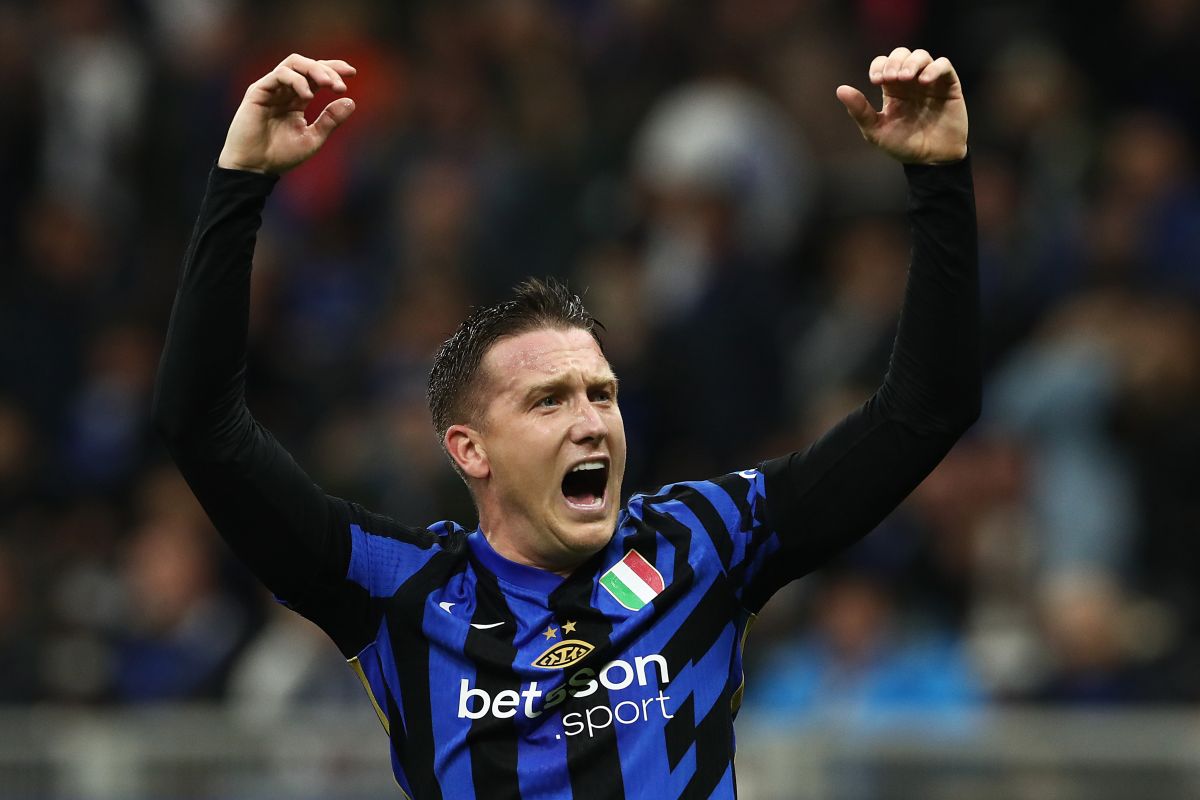 Piotr Zielinski: Inter Milan Starlet Could Miss Weeks Due To Calf Injury Piotr Zielinski: Inter Milan Starlet Could Miss Weeks Due To Calf Injury