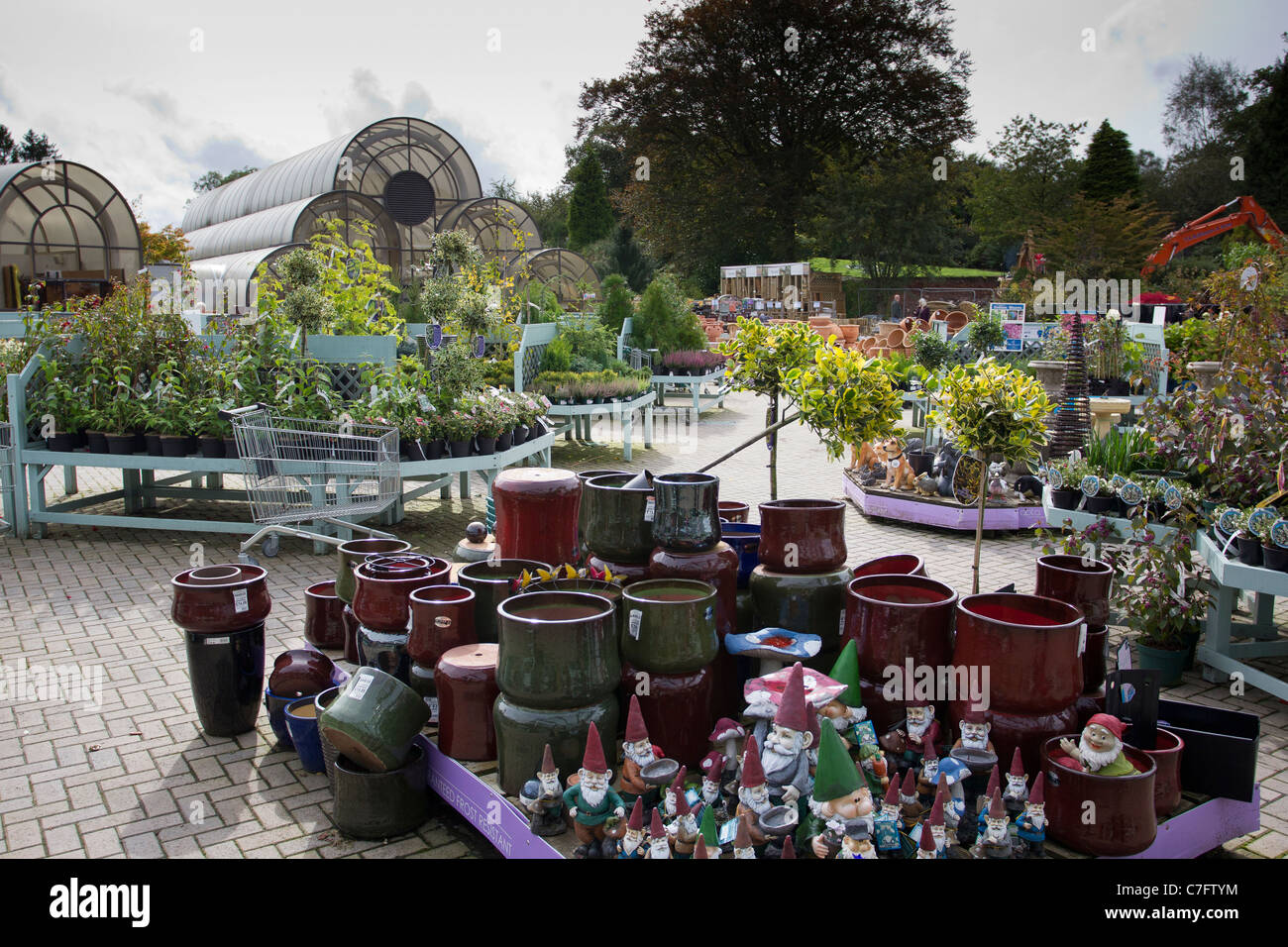 Police Investigate £300 Theft At Hayes Garden World: Ambleside Couple Linked Police Investigate £300 Theft At Hayes Garden World: Ambleside Couple Linked