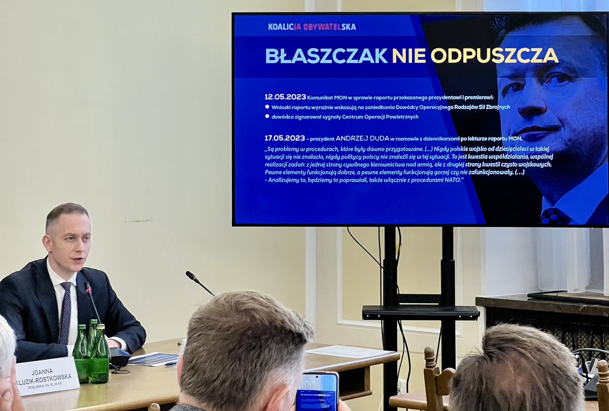 Polska24: Skandal! Prokuratorzy Uciekają Przed Trudnymi Pytaniami Polska24: Skandal! Prokuratorzy Uciekają Przed Trudnymi Pytaniami