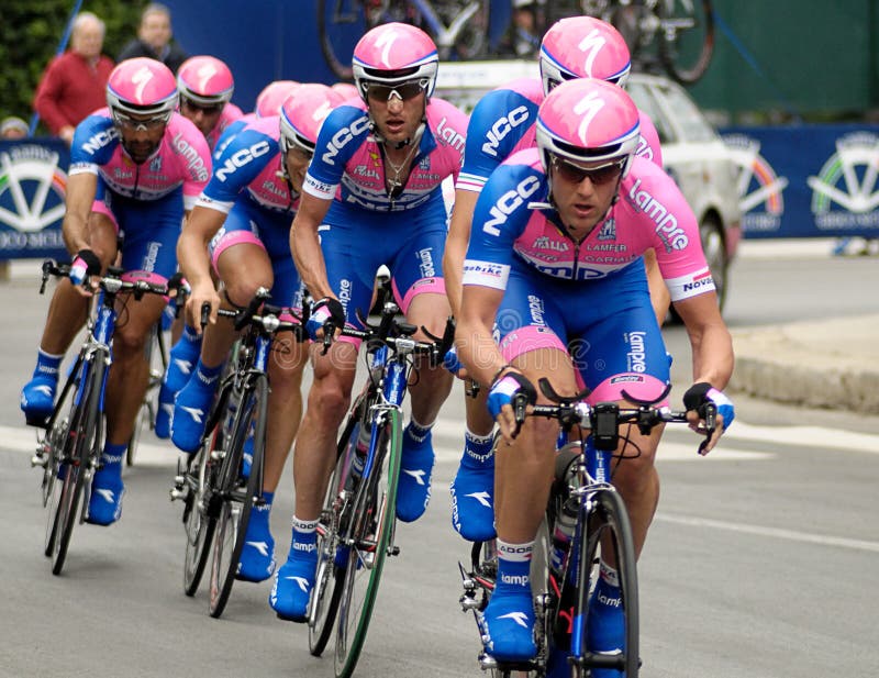 Pope Leo XIV's Vatican Greeting For Giro D'Italia Cyclists Pope Leo XIV's Vatican Greeting For Giro D'Italia Cyclists