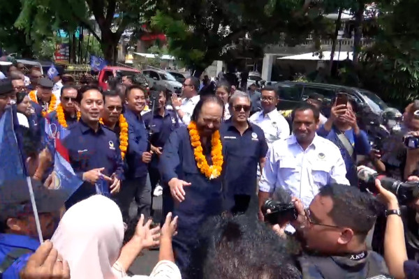 Raih Satu Kursi Di Senayan: NasDem Bali Tunda Pembangunan Kedai Kopi Raih Satu Kursi Di Senayan: NasDem Bali Tunda Pembangunan Kedai Kopi
