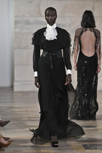 Ralph Lauren Fall 2025: Riser Collection Details And Highlights Ralph Lauren Fall 2025: Riser Collection Details And Highlights