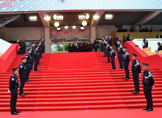Red Carpet Etiquette: Why Guests Frequently Violate The Rules Red Carpet Etiquette: Why Guests Frequently Violate The Rules