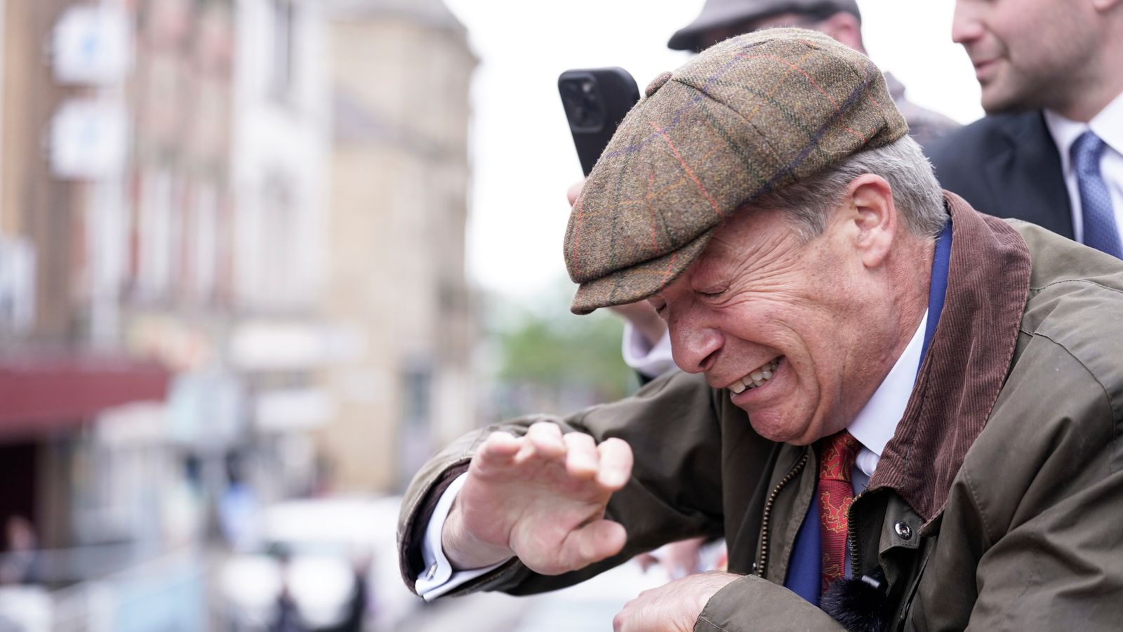 Reform UK Leader Nigel Farage Visits Shrewsbury: Local Reaction And Political Commentary Reform UK Leader Nigel Farage Visits Shrewsbury: Local Reaction And Political Commentary