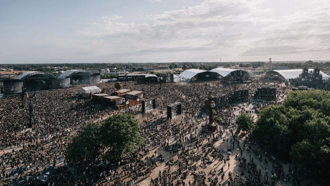 Rencontre Avec Les Novelistes Avant Leur Concert Au Hellfest : Espace Julien Rencontre Avec Les Novelistes Avant Leur Concert Au Hellfest : Espace Julien