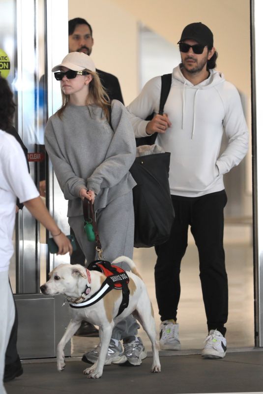 Reported Struggles In Sydney Sweeney And Jonathan Davino's Breakup: A Closer Look Reported Struggles In Sydney Sweeney And Jonathan Davino's Breakup: A Closer Look
