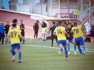 Résumé Du Match: LASO Chlef Vs USMA - Ligue 1 Algérienne Résumé Du Match: LASO Chlef Vs USMA - Ligue 1 Algérienne