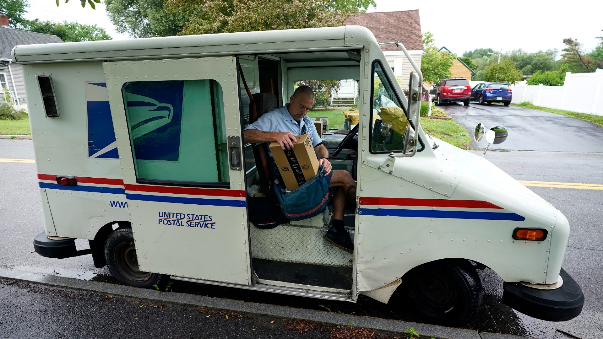 Reviewing The Recommendations: Canada Post's Mail Delivery Under Scrutiny Reviewing The Recommendations: Canada Post's Mail Delivery Under Scrutiny