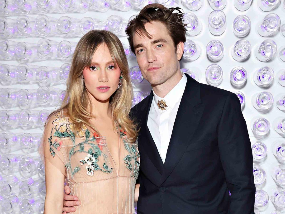 Robert Pattinson's Diaper-Changing Expertise: A Look Inside Robert Pattinson's Diaper-Changing Expertise: A Look Inside