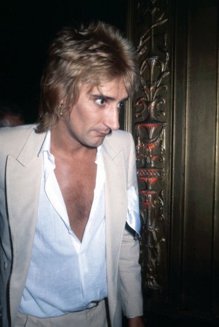 Rod Stewart Honored With Lifetime Achievement Award Rod Stewart Honored With Lifetime Achievement Award