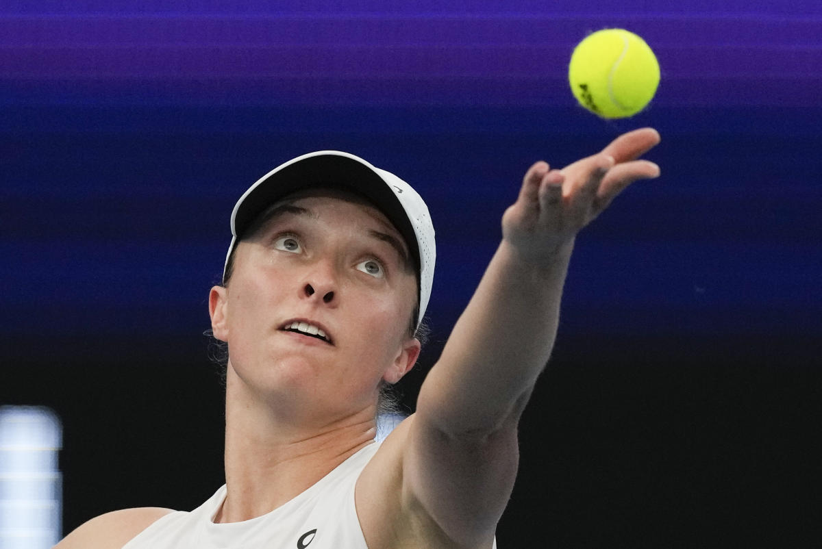 Sabalenka Falls To Zheng In Rome; Gauff Is Next Opponent Sabalenka Falls To Zheng In Rome; Gauff Is Next Opponent