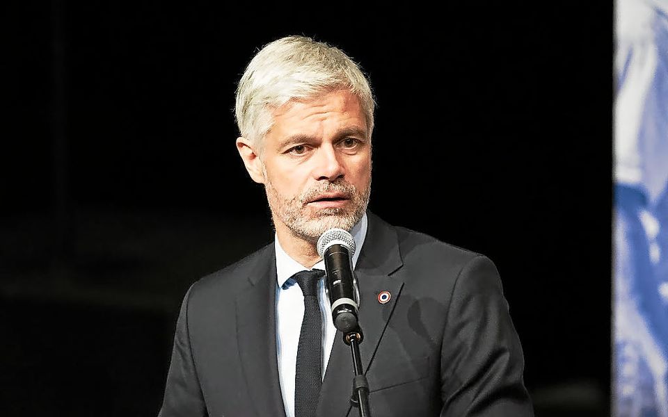 Saint-Pierre-et-Miquelon Et Les OQTF : Le Plan Wauquiez Face À La Polémique Saint-Pierre-et-Miquelon Et Les OQTF : Le Plan Wauquiez Face À La Polémique
