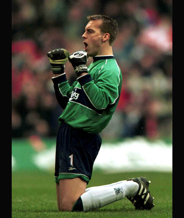Sander Westerveld Concerned By Mamardashvili's Recent Performances Sander Westerveld Concerned By Mamardashvili's Recent Performances