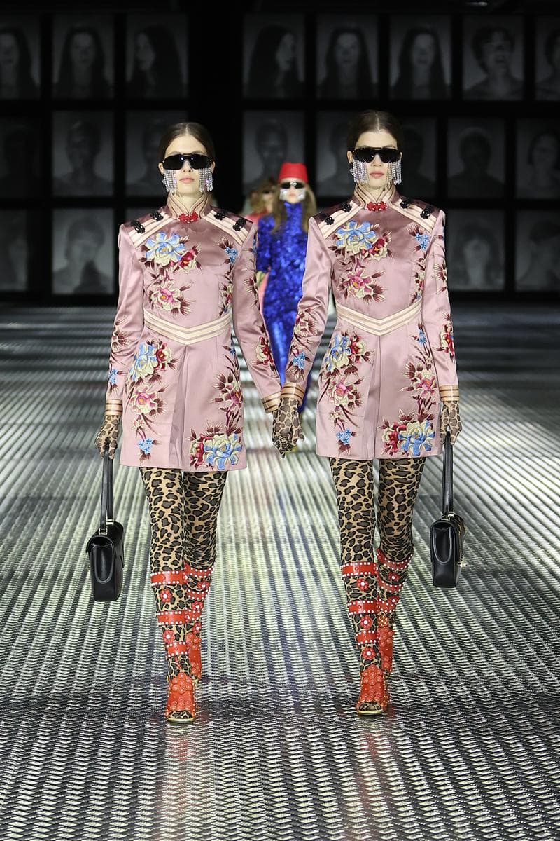 Score Designer Deals: Gucci Spring Flash Sale – Up To 70% Off