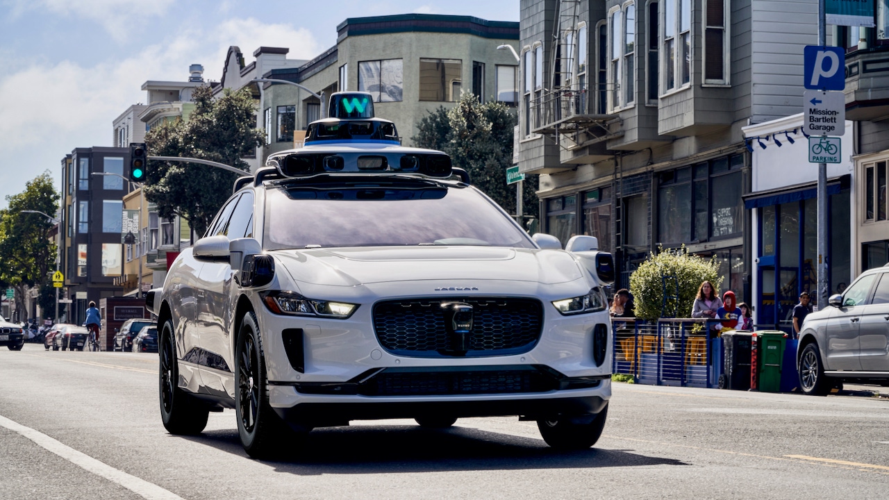 Self-Driving Taxis Arrive In Austin: Waymo And Uber's Autonomous Ride-Hailing Services Self-Driving Taxis Arrive In Austin: Waymo And Uber's Autonomous Ride-Hailing Services
