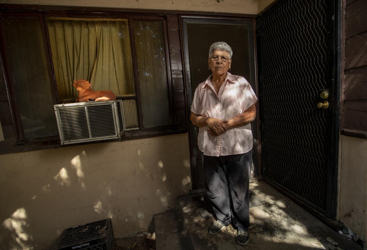 Selling Sunset Star Calls Out LA Landlords For Price Gouging After Fires Selling Sunset Star Calls Out LA Landlords For Price Gouging After Fires