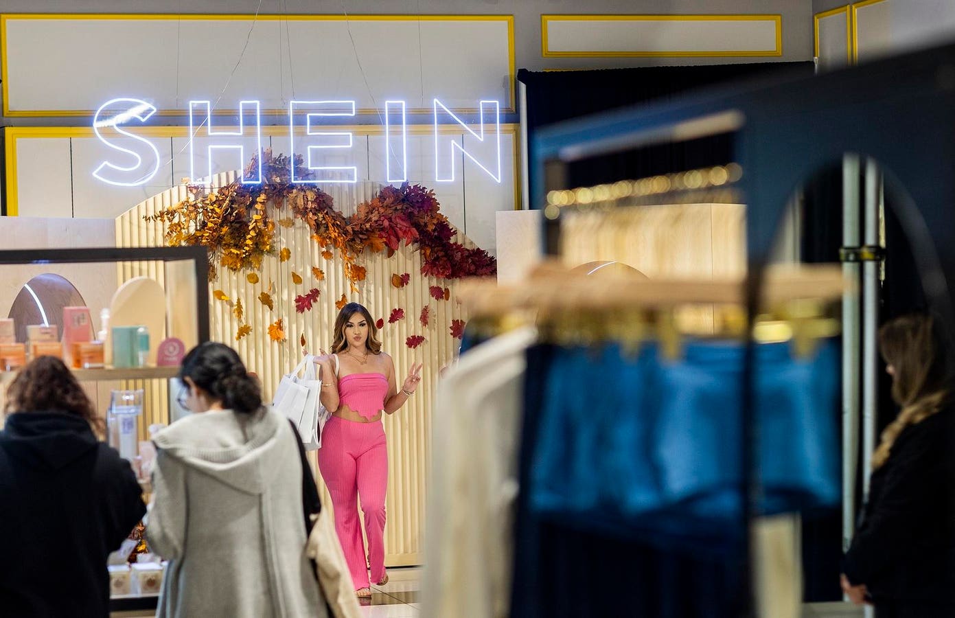 Shein's London IPO: A Victim Of US Trade Tensions Shein's London IPO: A Victim Of US Trade Tensions