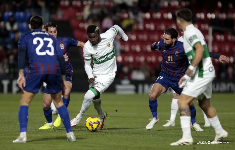 Sigue En Directo El Almería - Eldense: LaLiga HyperMotion Sigue En Directo El Almería - Eldense: LaLiga HyperMotion