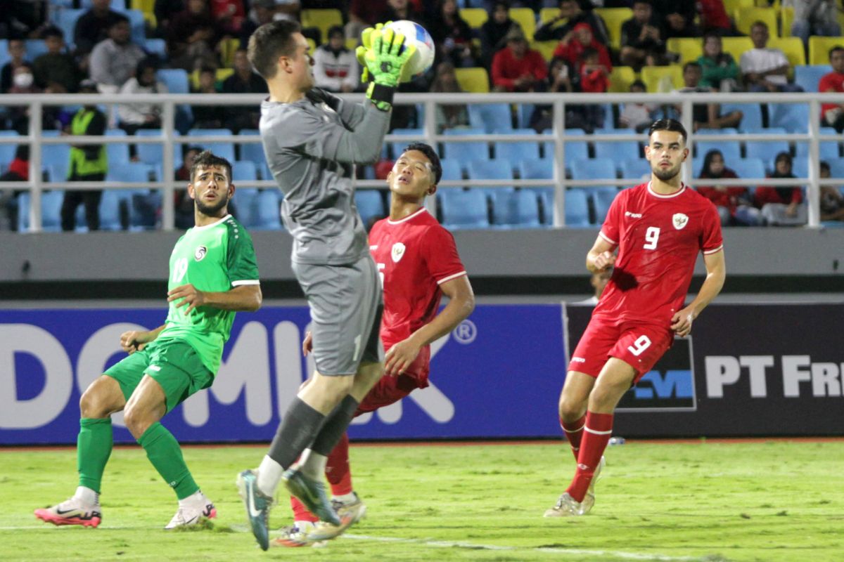 Skor Kacamata: Indonesia U20 Imbang 0-0 Dengan Yaman Di Babak Pertama Skor Kacamata: Indonesia U20 Imbang 0-0 Dengan Yaman Di Babak Pertama